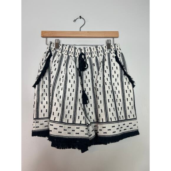 NEW Hunter Bell Helene Clip Dot Smocked Short Women's White Size: Small - Picture 2 of 6